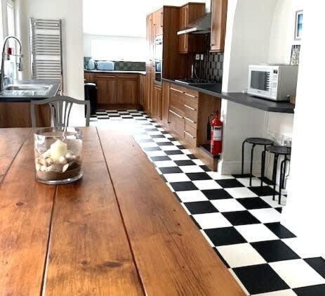 Jackson Landing - Spacious House With Central Location Filey Exterior foto